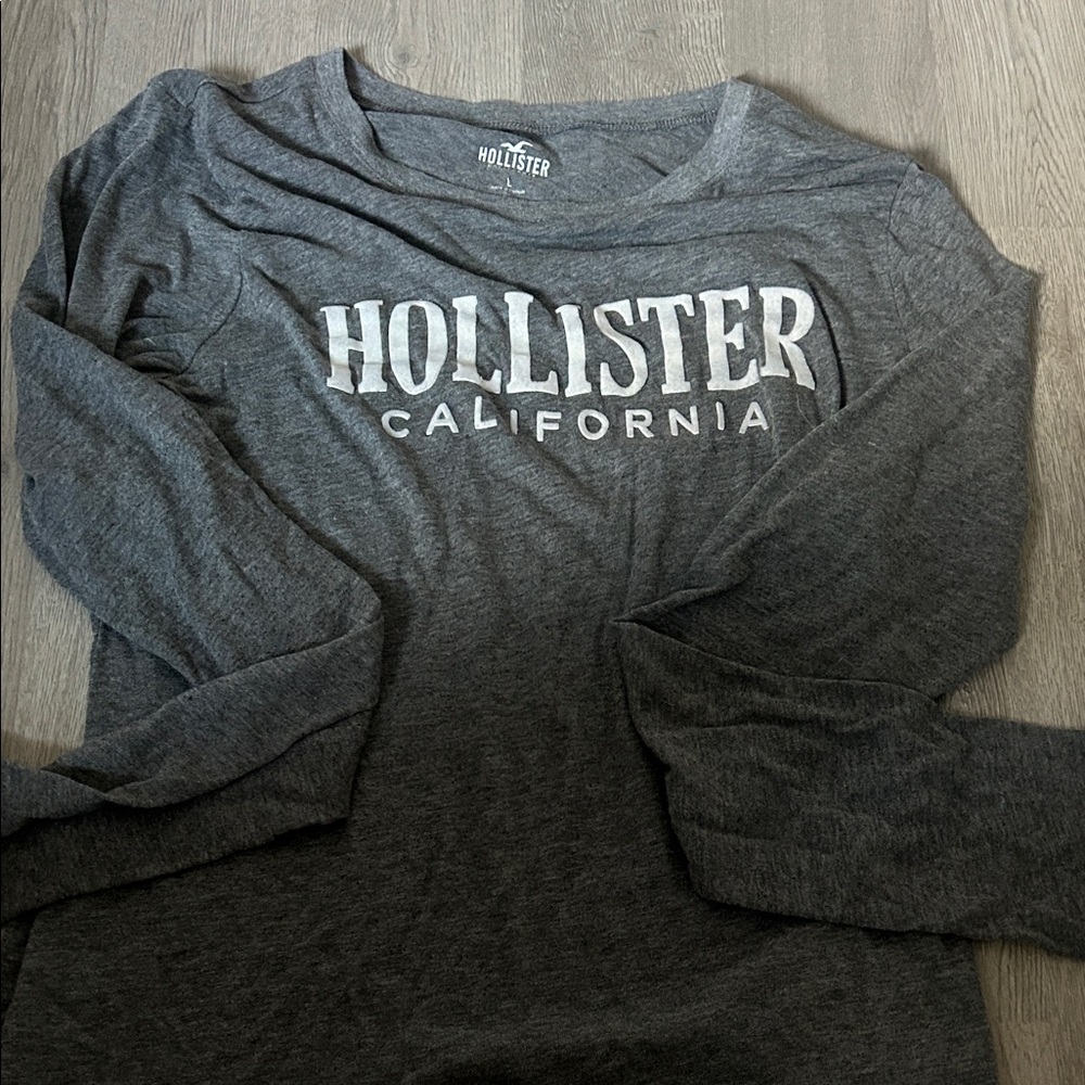 Hollister Dark Gray Long Sleeve Tee